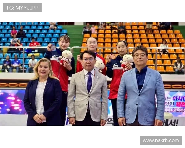 周雅琴自由体操夺冠 中国体操队亚锦赛揽 5 金 3 银 4 铜