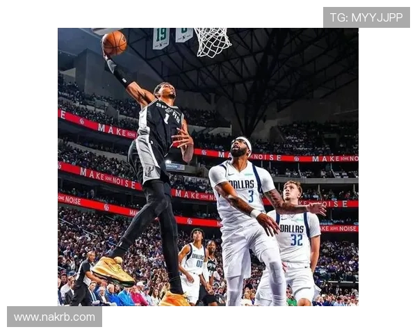 文班 29+11+9 帽憾失三双：封盖锡安，加时 6 犯离场